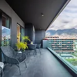 Panoramic Bay And Sea Views - Luxury 3-bed Flat Funchal (Madeira)