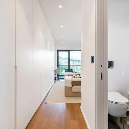 Panoramic Bay And Sea Views - Luxury 3-bed Flat Lägenhet