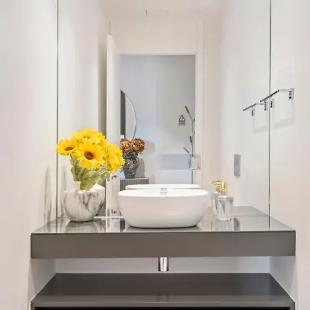 アパート Panoramic Bay And Sea Views - Luxury 3-bed Flat フンシャル