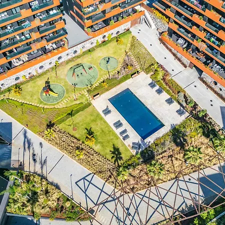 Panoramic Bay And Sea Views - Luxury 3-bed Flat * Funchal (Madeira)