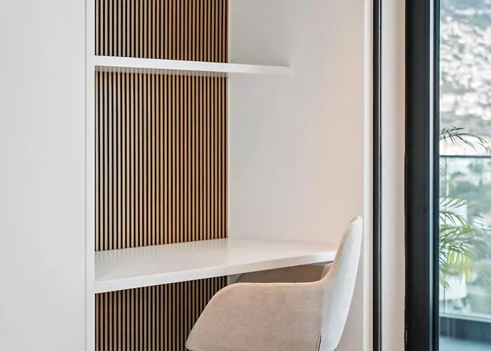 Panoramic Bay And Sea Views - Luxury 3-bed Flat Apartmán *