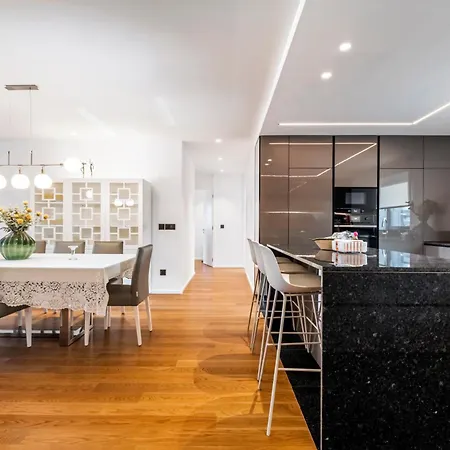 Apartament Panoramic Bay And Sea Views - Luxury 3-bed Flat *